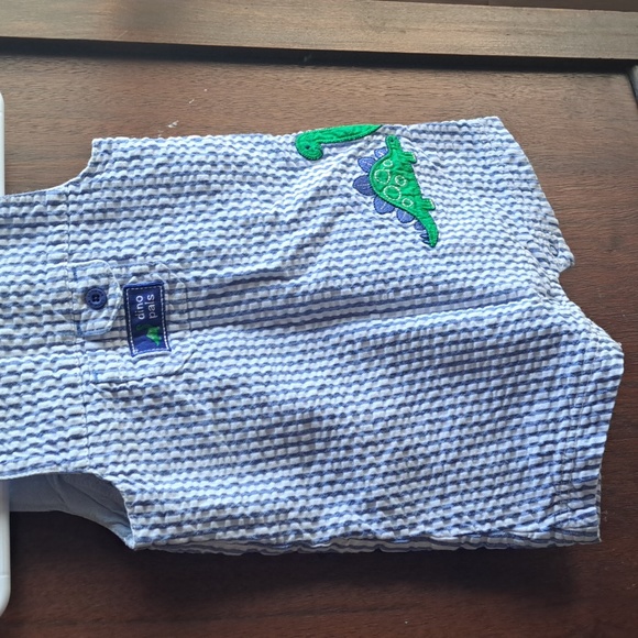 Little Me size 9 months boys blue gingham Dino pals romper w snap bottom - Picture 3 of 4
